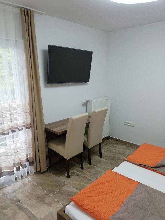 Haus Alexis Hotel ฟาคอัมซี ภายนอก รูปภาพ